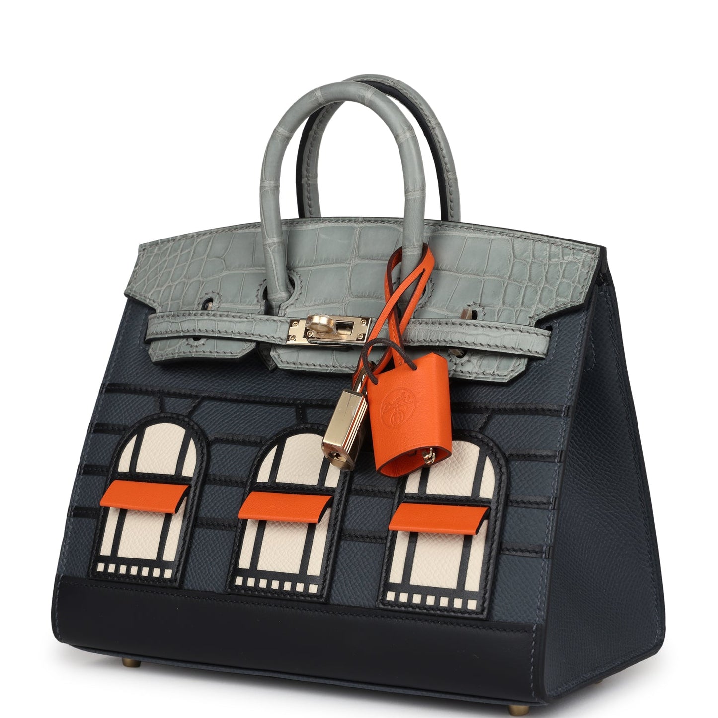 Matte alligator Gris Ciment flap detail